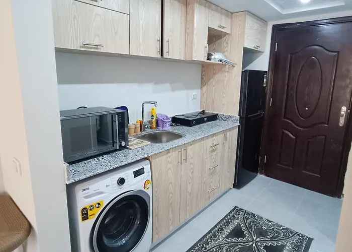 Coral Paradise Front Wifi Apartment Hurghada
