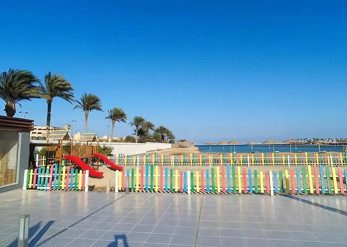 Coral Paradise Front Wifi Apartment Hurghada